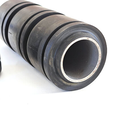 내유성 니트릴(NBR)을 사용한 내마모성 TA 스타일 스와브 컵 (석유 산업 서비스용, 최대 10,000 PSI)